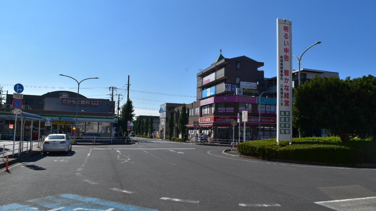 東船橋駅南口の様子