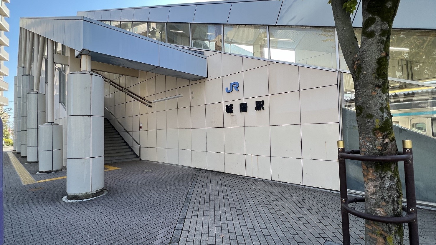 JR城陽駅東側