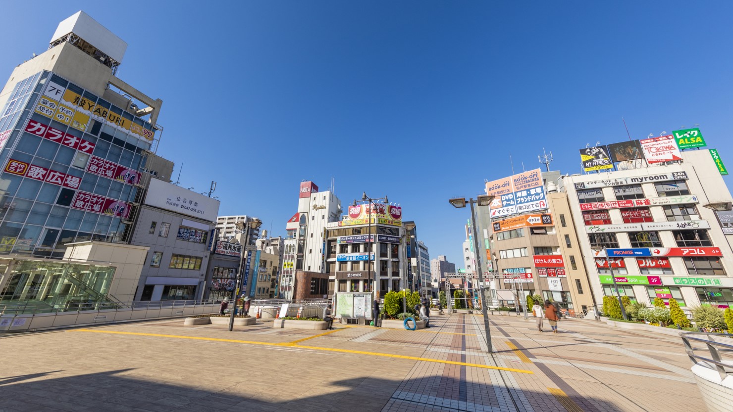 松戸駅西口駅前