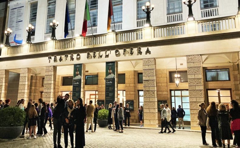 華麗なるイタリア三大歌劇場とイタリア流の楽しみ方　おしゃれをして歌劇場に足を運んでみよう！