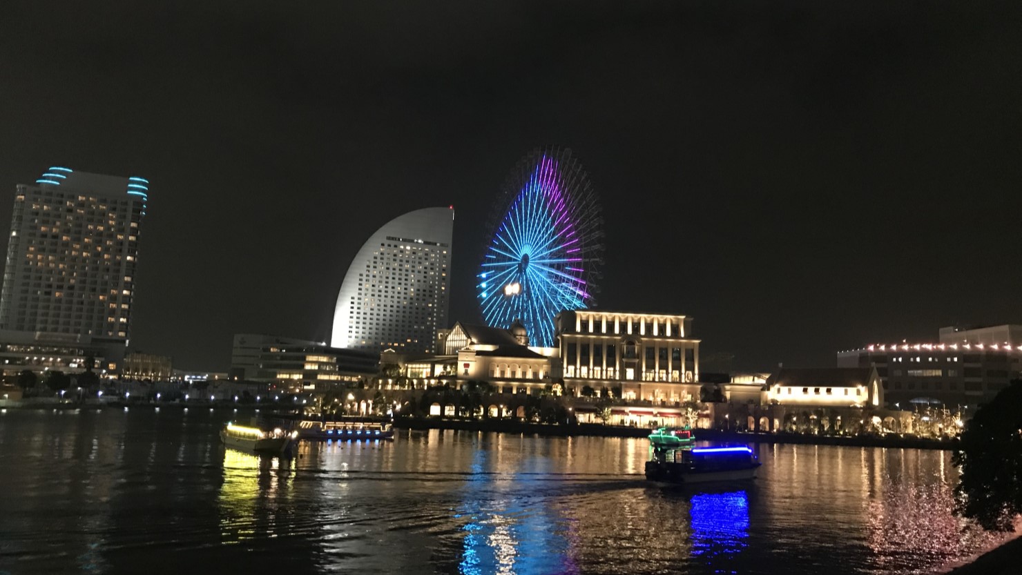 夜景がきれいな横浜みなとみらい