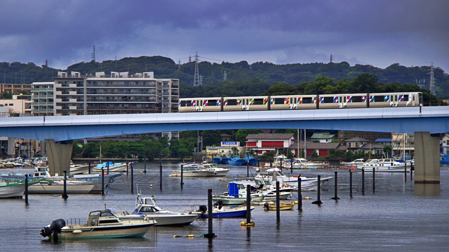 平潟湾と金沢シーサイドライン