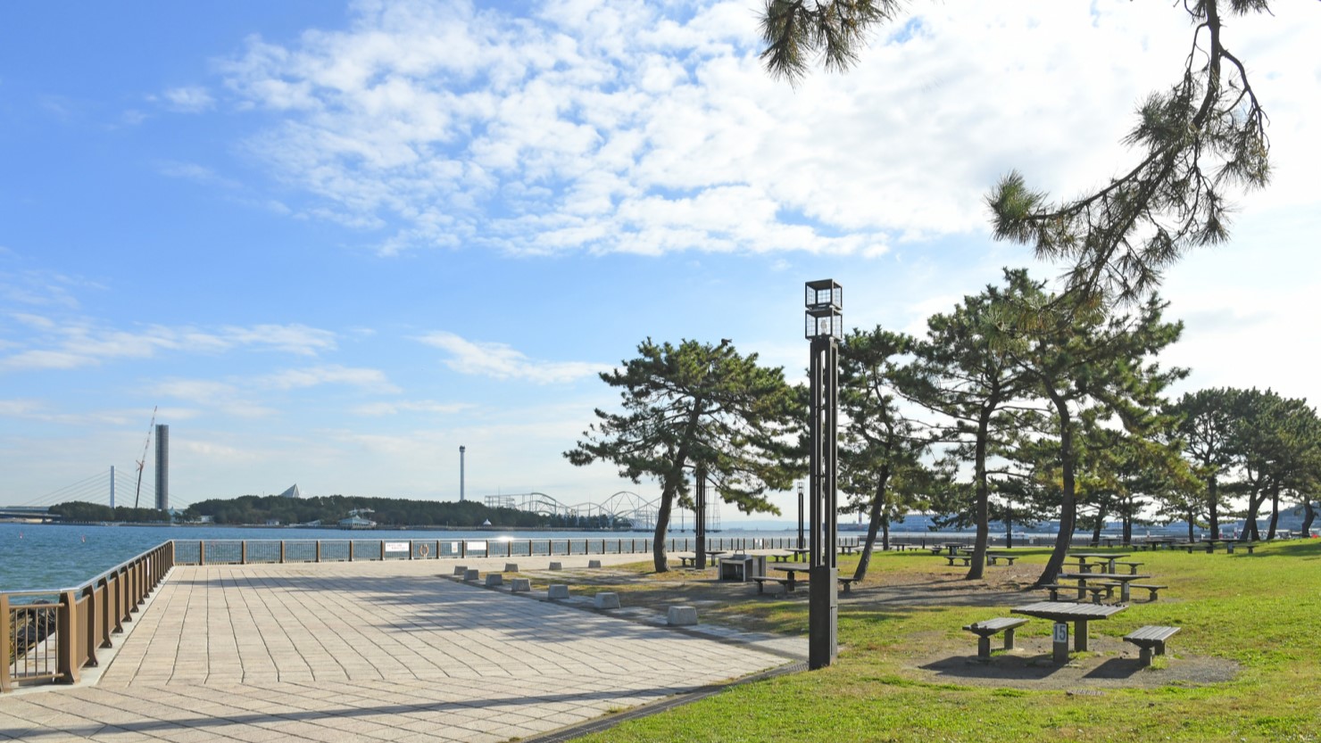 神奈川県横浜市金沢区海の公園　