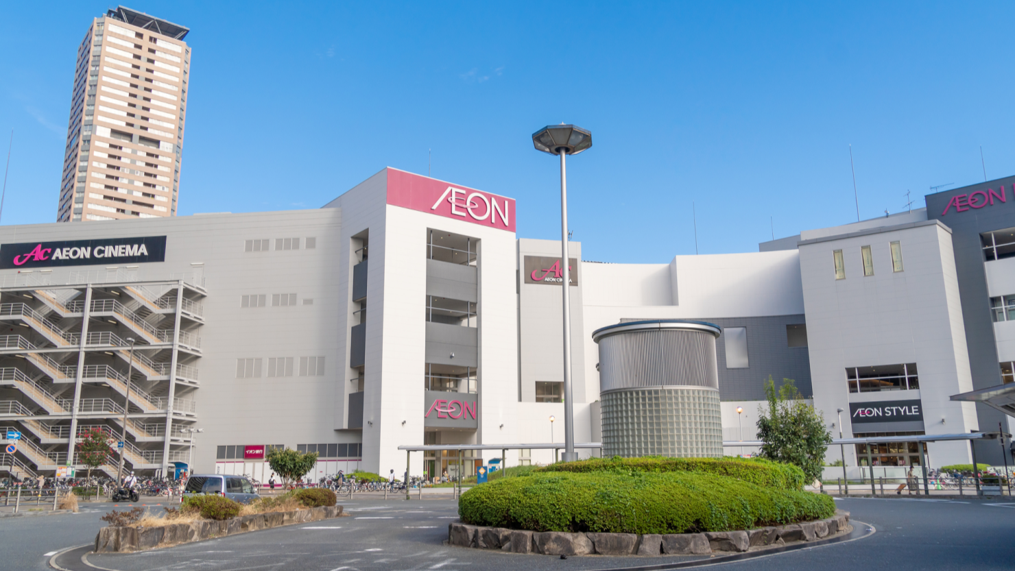 大日駅前の様子