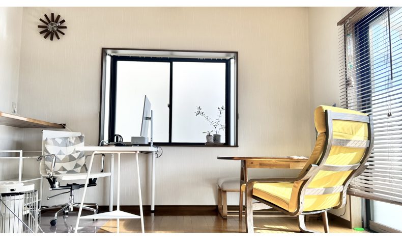 自宅に「ミニ書斎」を作ろう！わが家の実例や重視すべきポイントを紹介