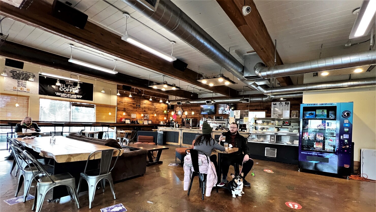 私のサード・プレイス的な存在の「Black Coffee Northwest」 © Masami Suzuki