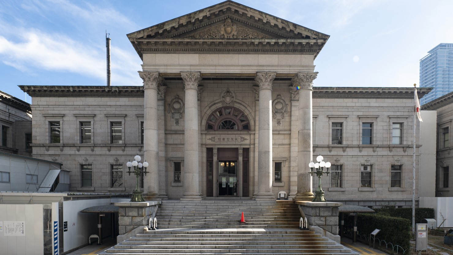 大阪府立中之島図書館外観