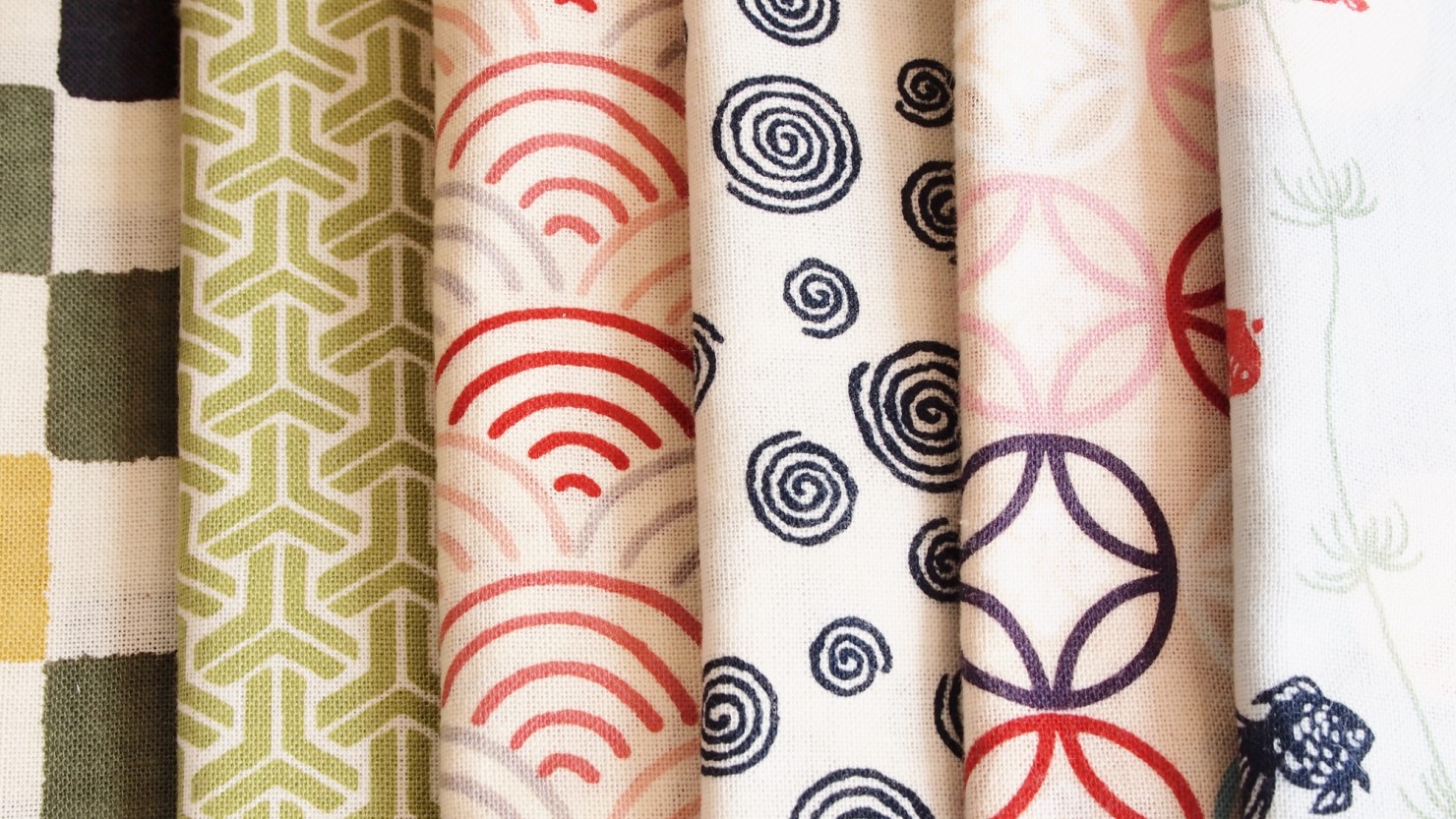 さまざまな手ぬぐいの柄