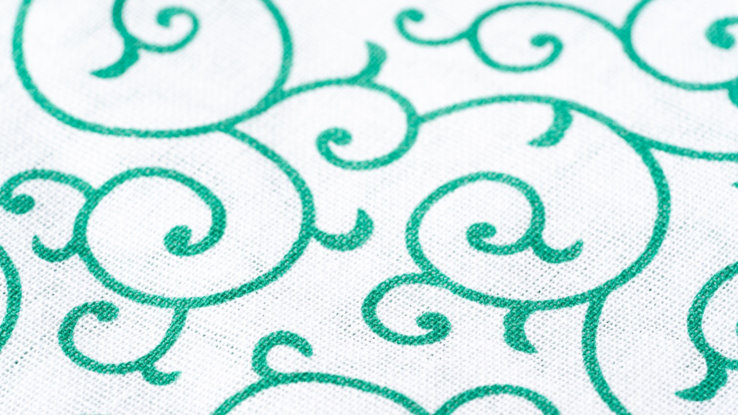 唐草模様の手ぬぐい