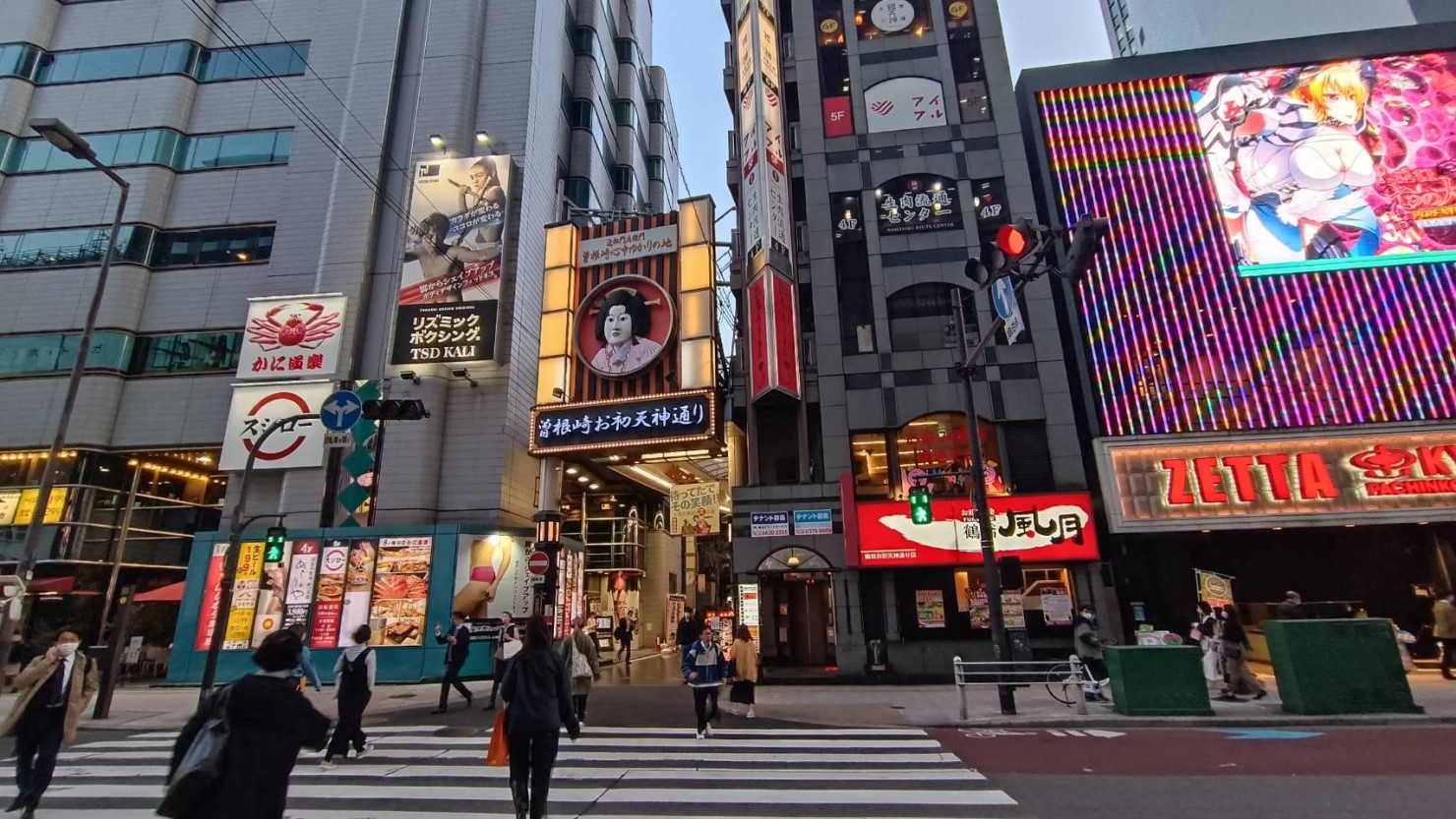 曽根崎お初天神通り商店街(1)