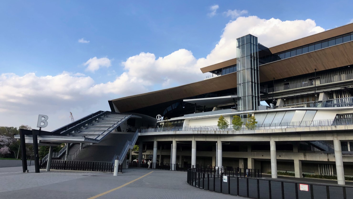 等々力陸上競技場