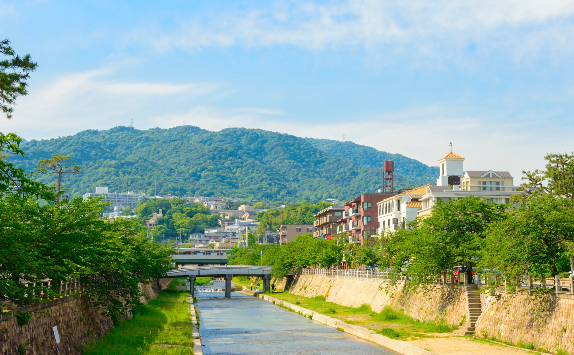 兵庫県「芦屋市」の住みやすさを住民が紹介！治安とアクセスのよさが魅力