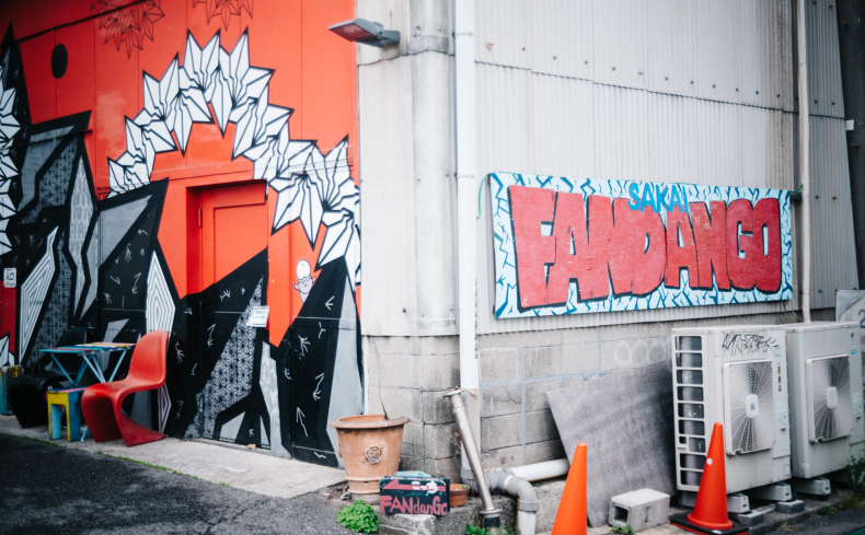 地元に人が集まるきっかけを。大阪・堺の名門ライブハウス「ファンダンゴ」が紡ぐ、音と人