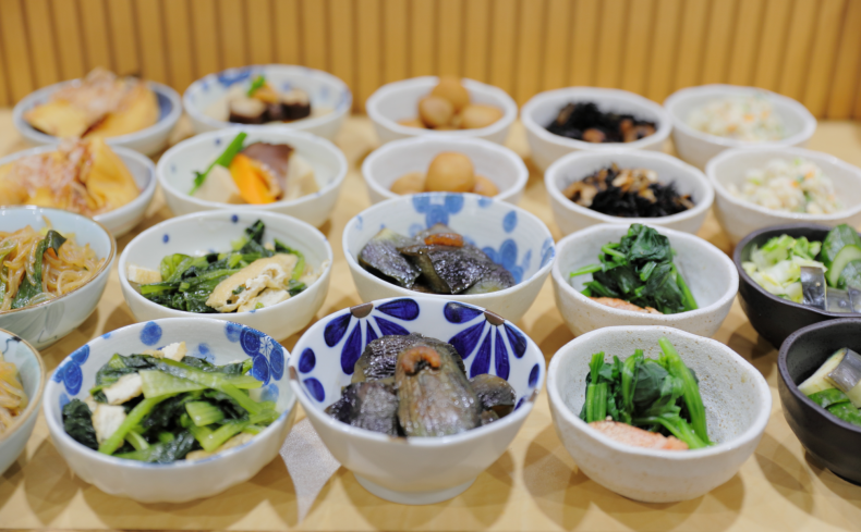 自分スタイルの定食が楽しめる「銀シャリen」。地元の人に愛される人気店に聞く堺の魅力