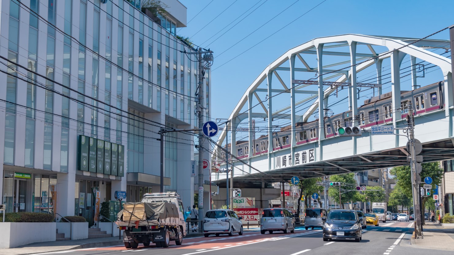 宮前平駅の周辺の様子
