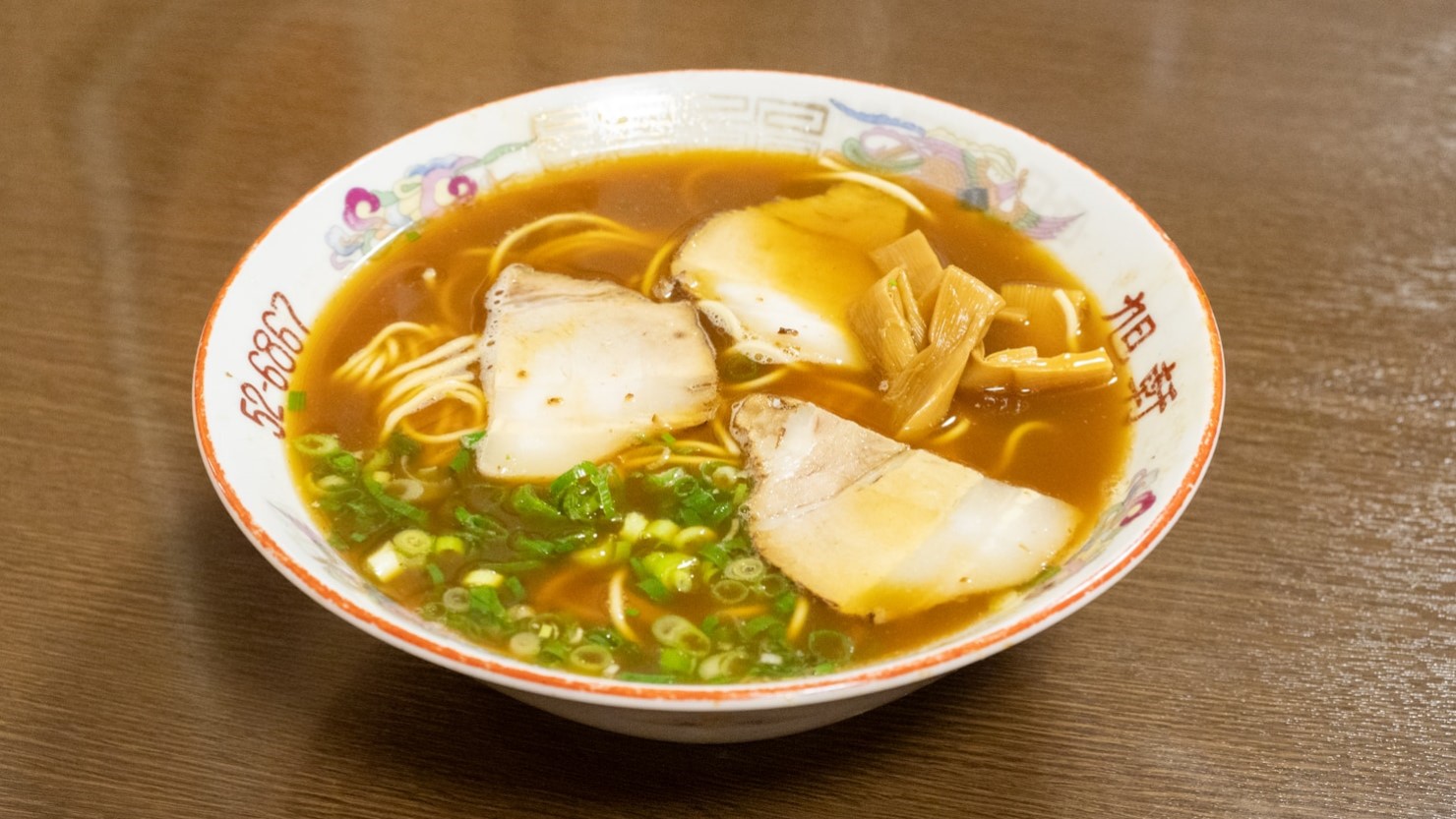 人気の支那そば