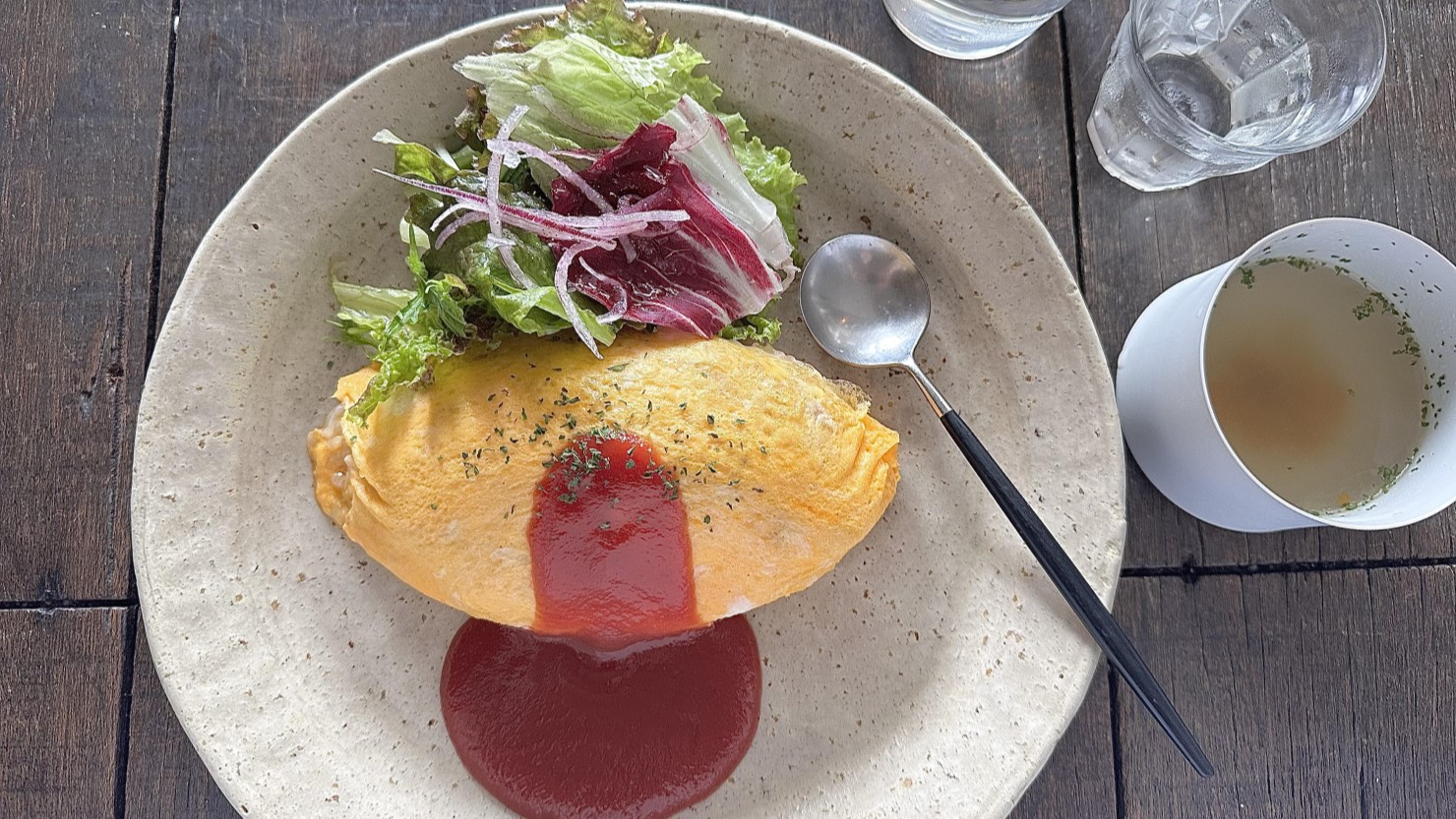 ツナの和風のオムライス