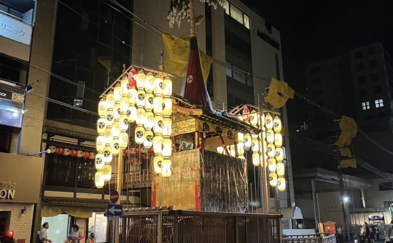 京都の「祇園祭」はどんな祭り？地元民が体験談や楽しみ方を紹介！