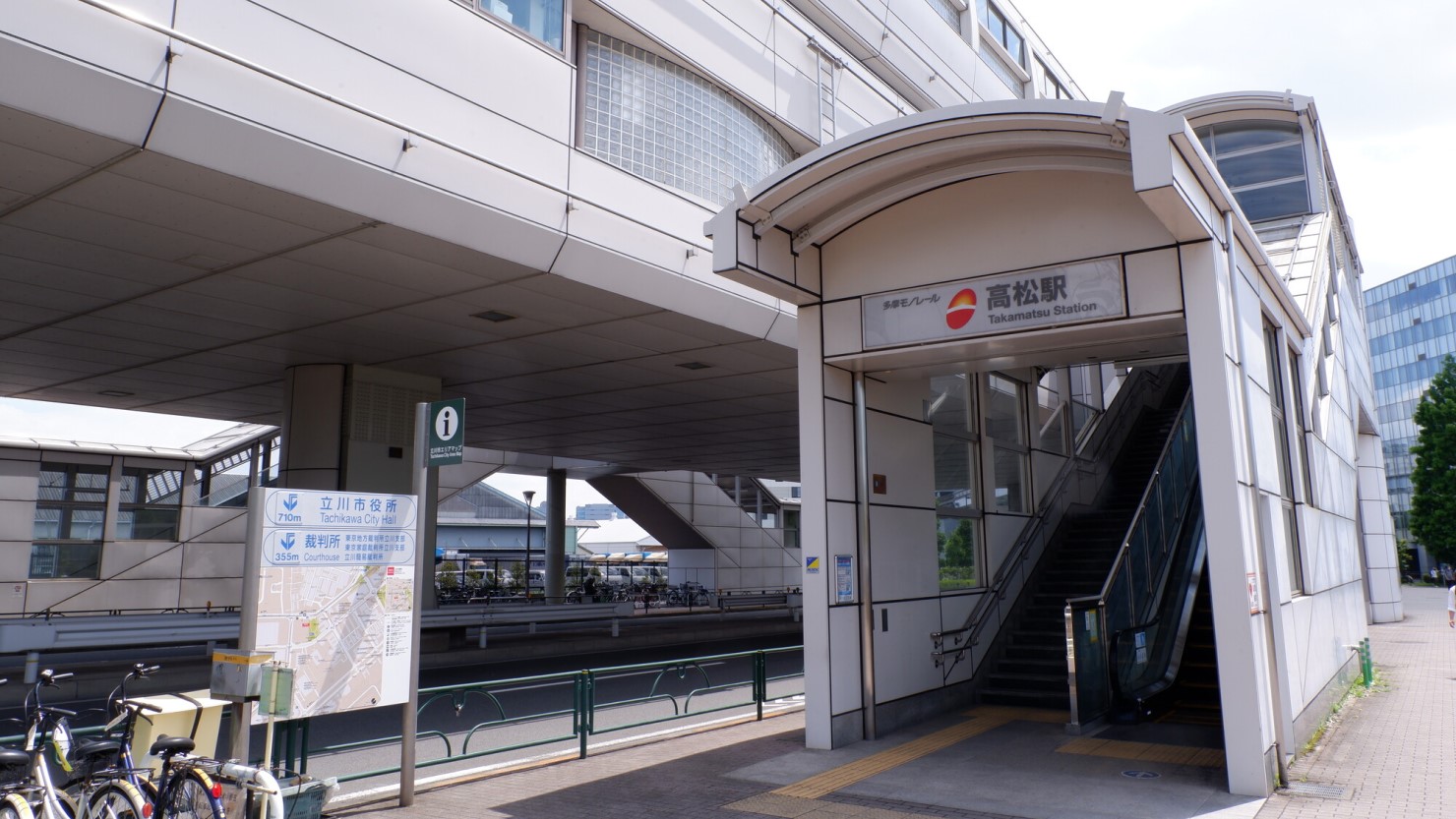ららぽーとやIKEAが徒歩圏内の高松駅