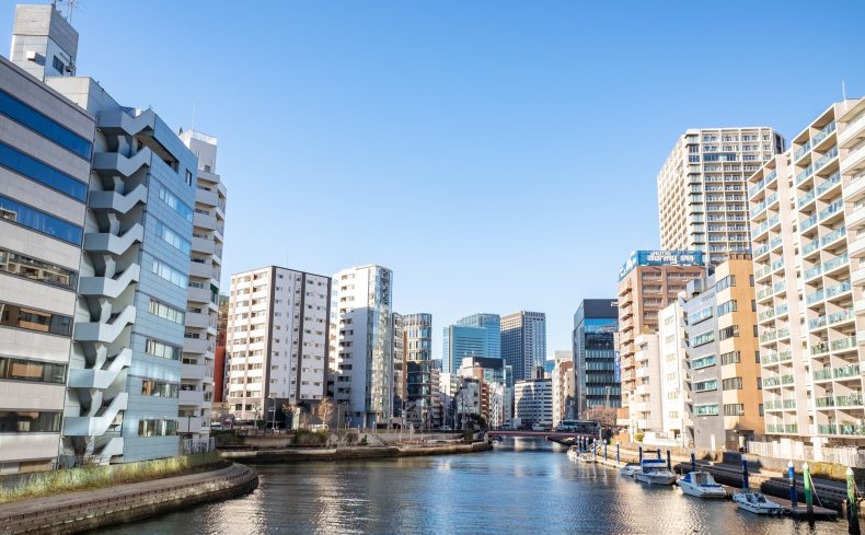 東京都「茅場町駅」周辺の住みやすさは？在住歴12年の私が街の魅力やおすすめスポットを紹介