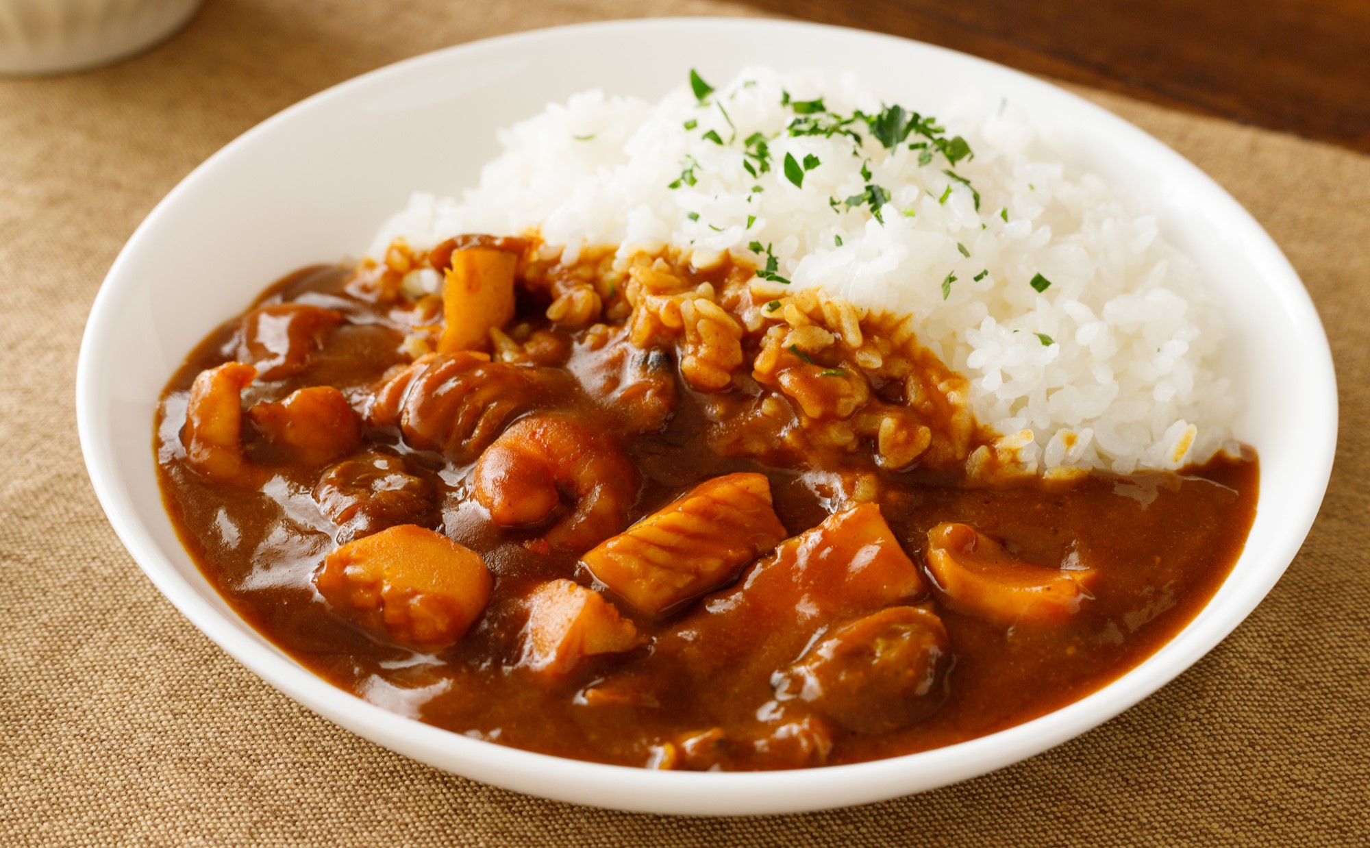 “カレーの聖地”まで10分以内の家賃が安い駅ランキング