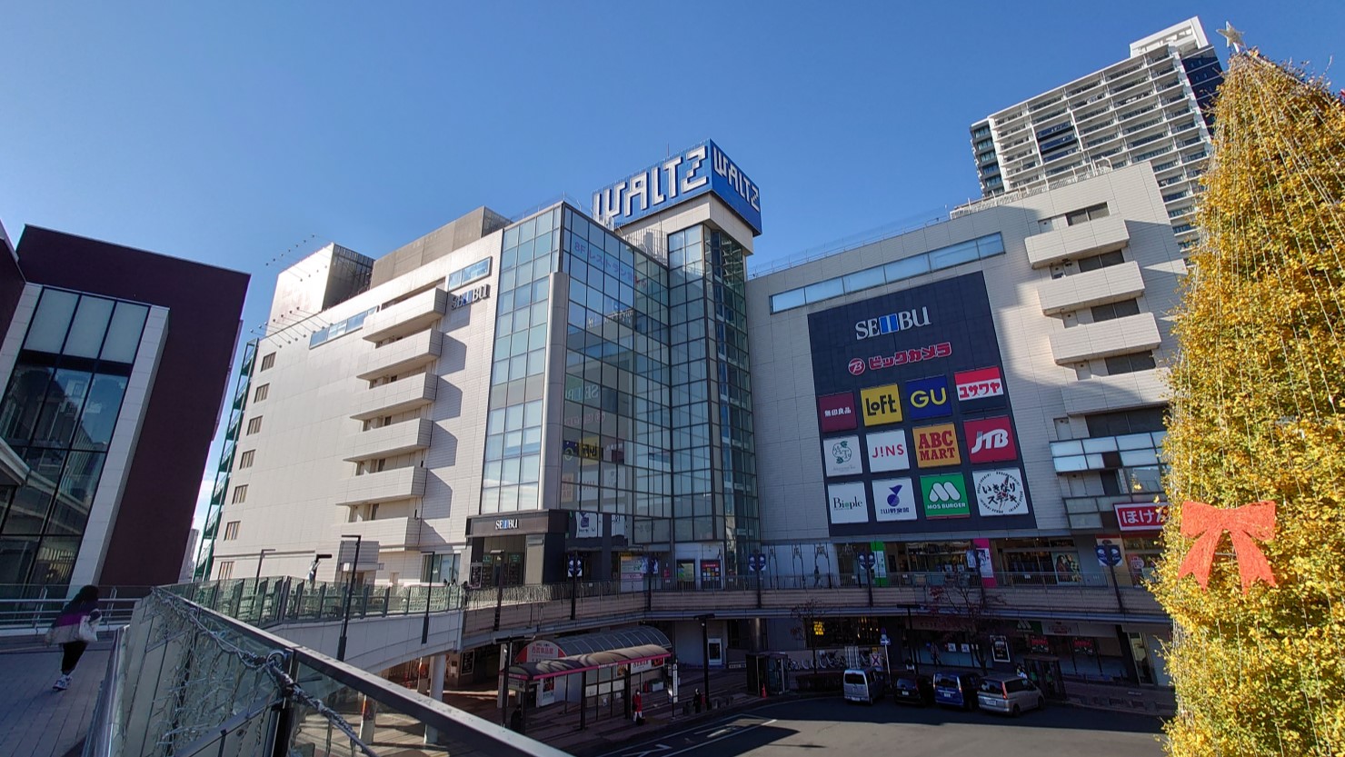 所沢駅前の景色