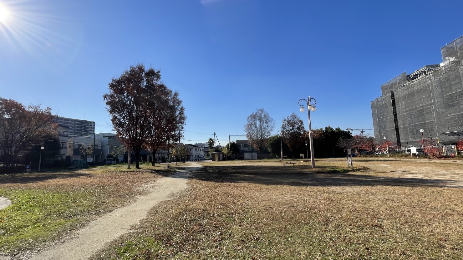 芝や木が茂る自然豊かな淡路3公園