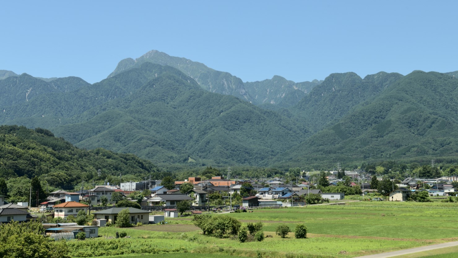 四季折々の自然を感じながら子育てができる北杜市