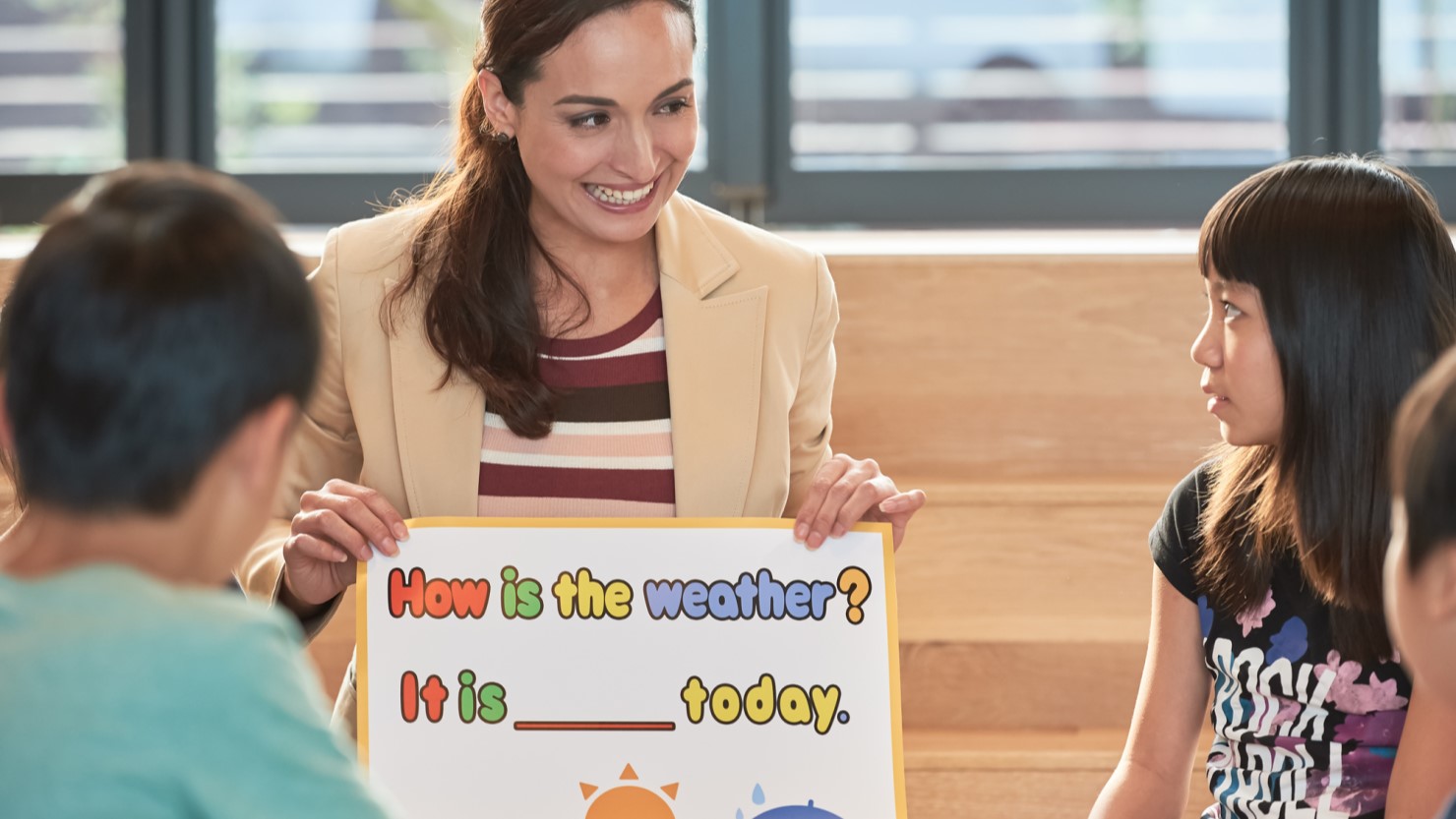 英会話を学ぶ子どもたちの様子