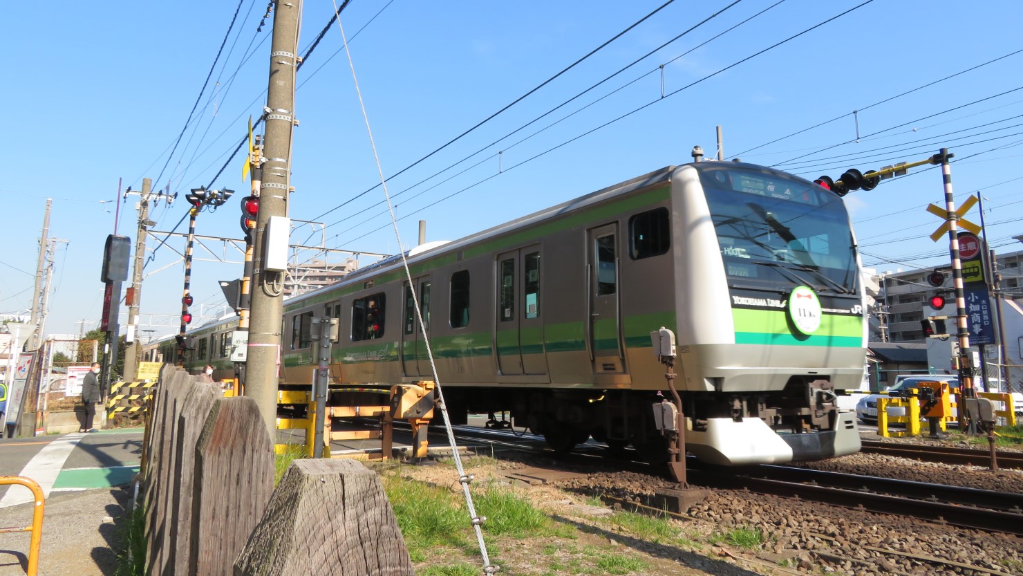大口駅に到着する横浜線。2023年9月に開業115周年を迎えた