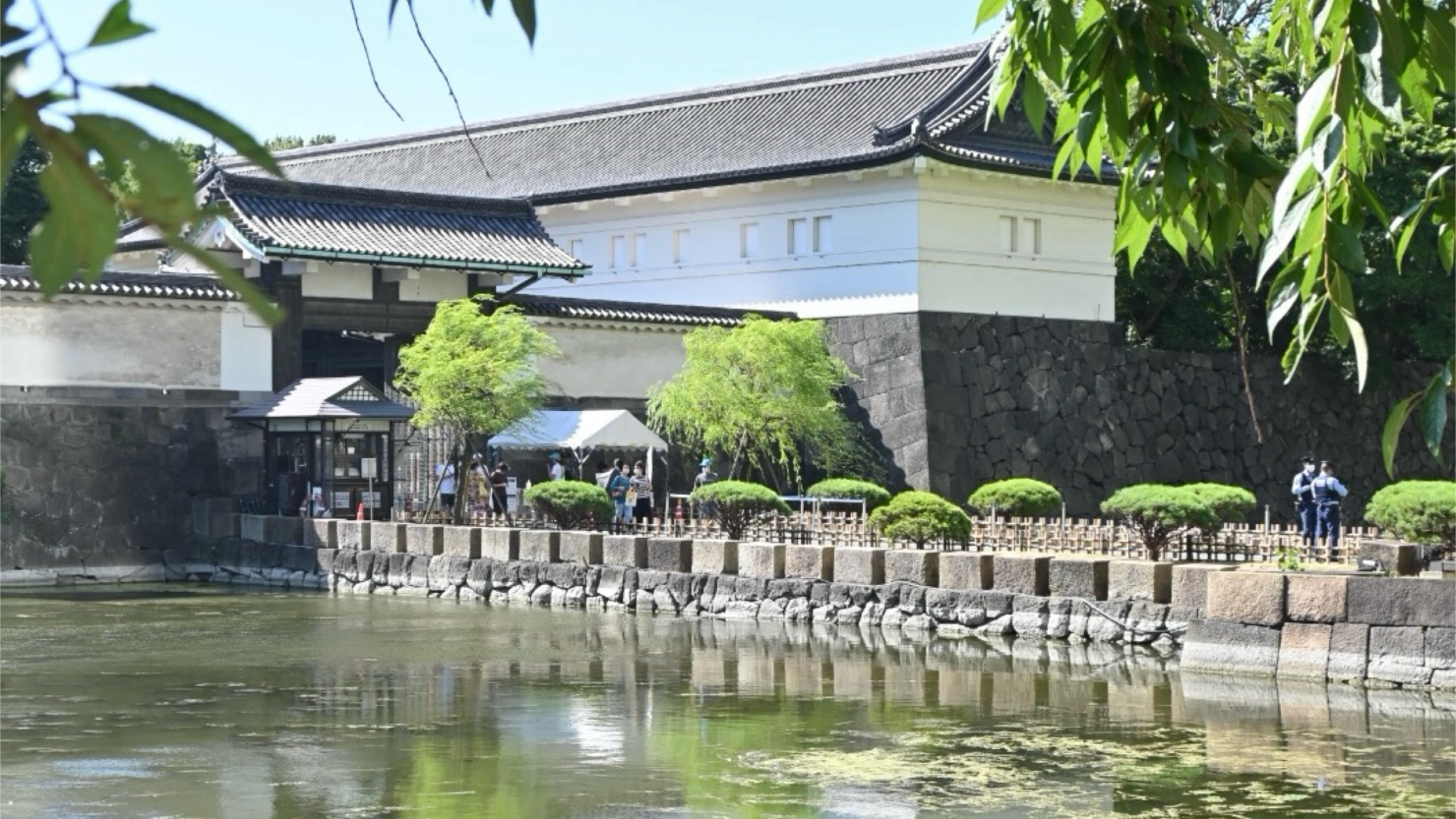 皇居東御苑の入り口