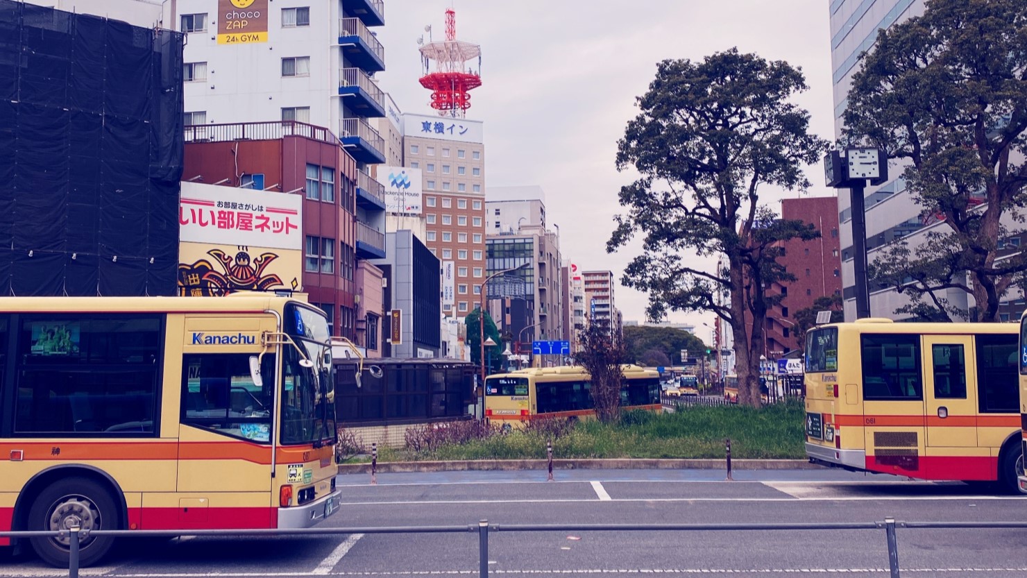 平塚駅前の様子