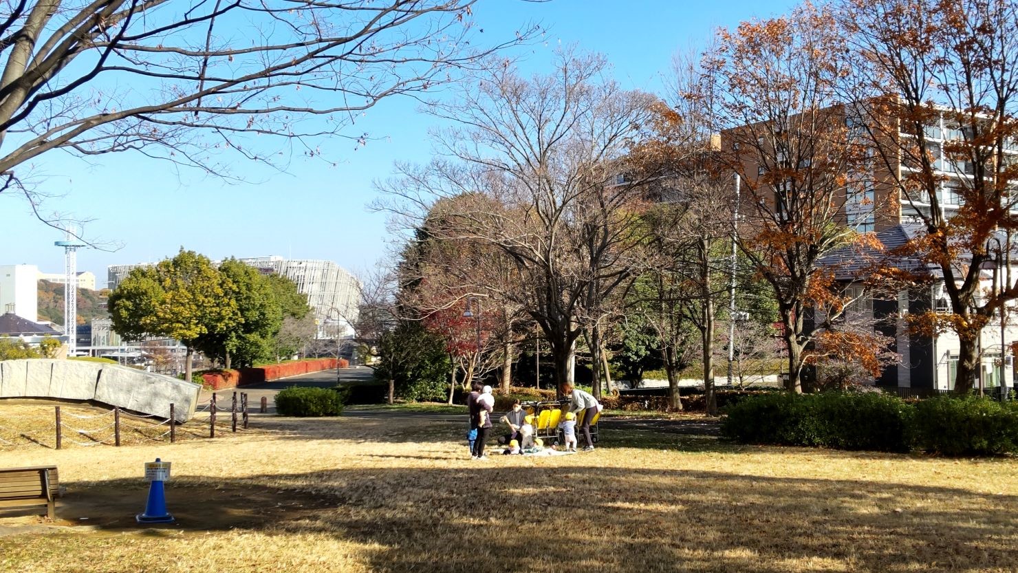 広々とした南大沢中郷公園　© なおと