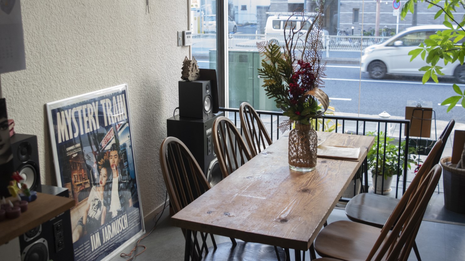 ジム・ジャームッシュ監督作『ミステリー・トレイン』のオリジナルポスターはお客さんからのプレゼント