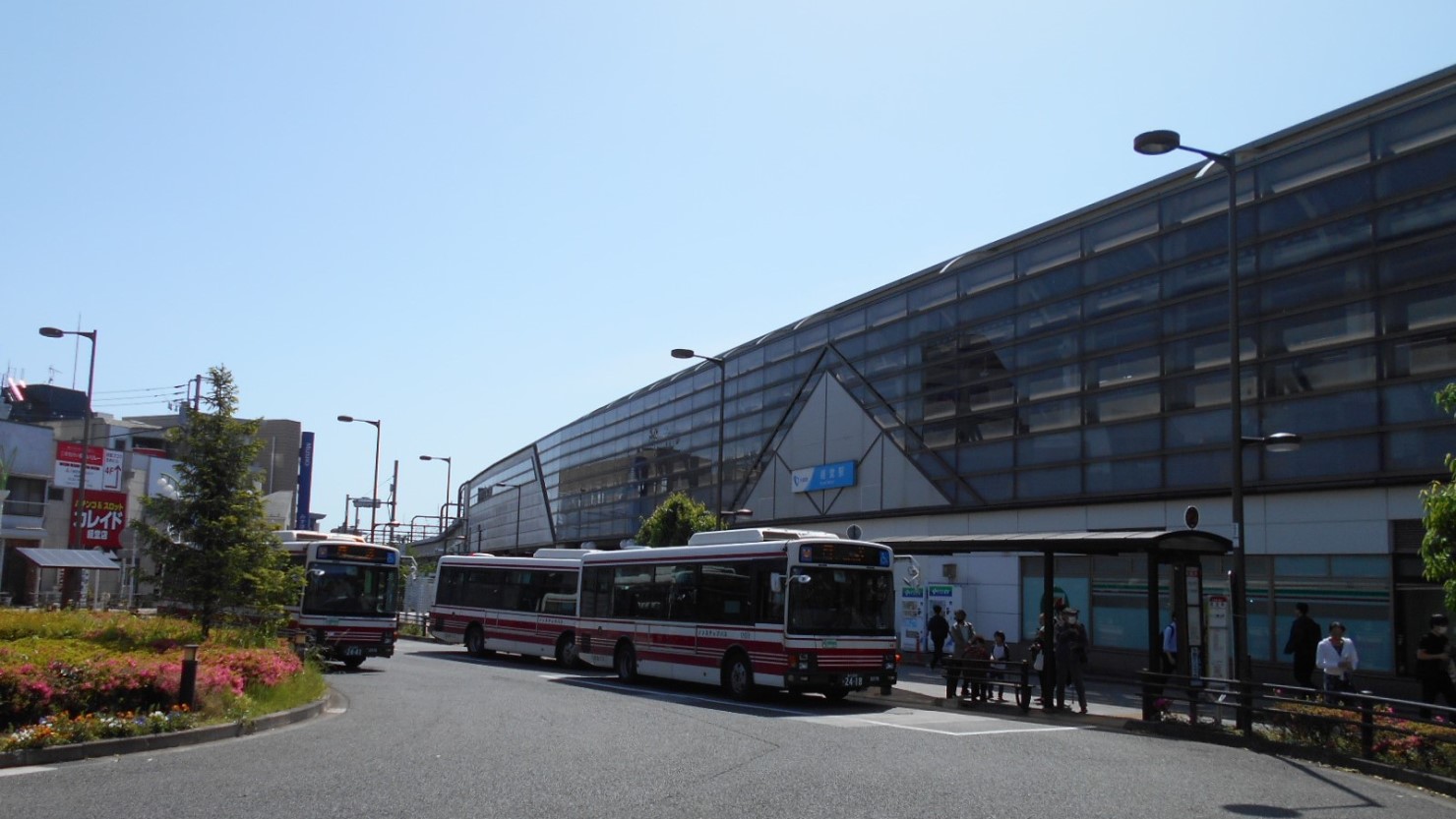 経堂駅前ロータリー