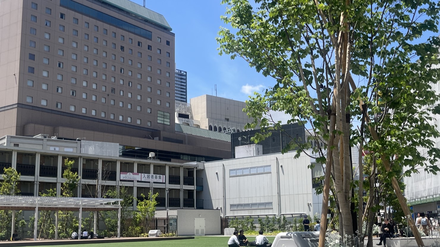 京王八王子駅からJR八王子駅までの道沿い