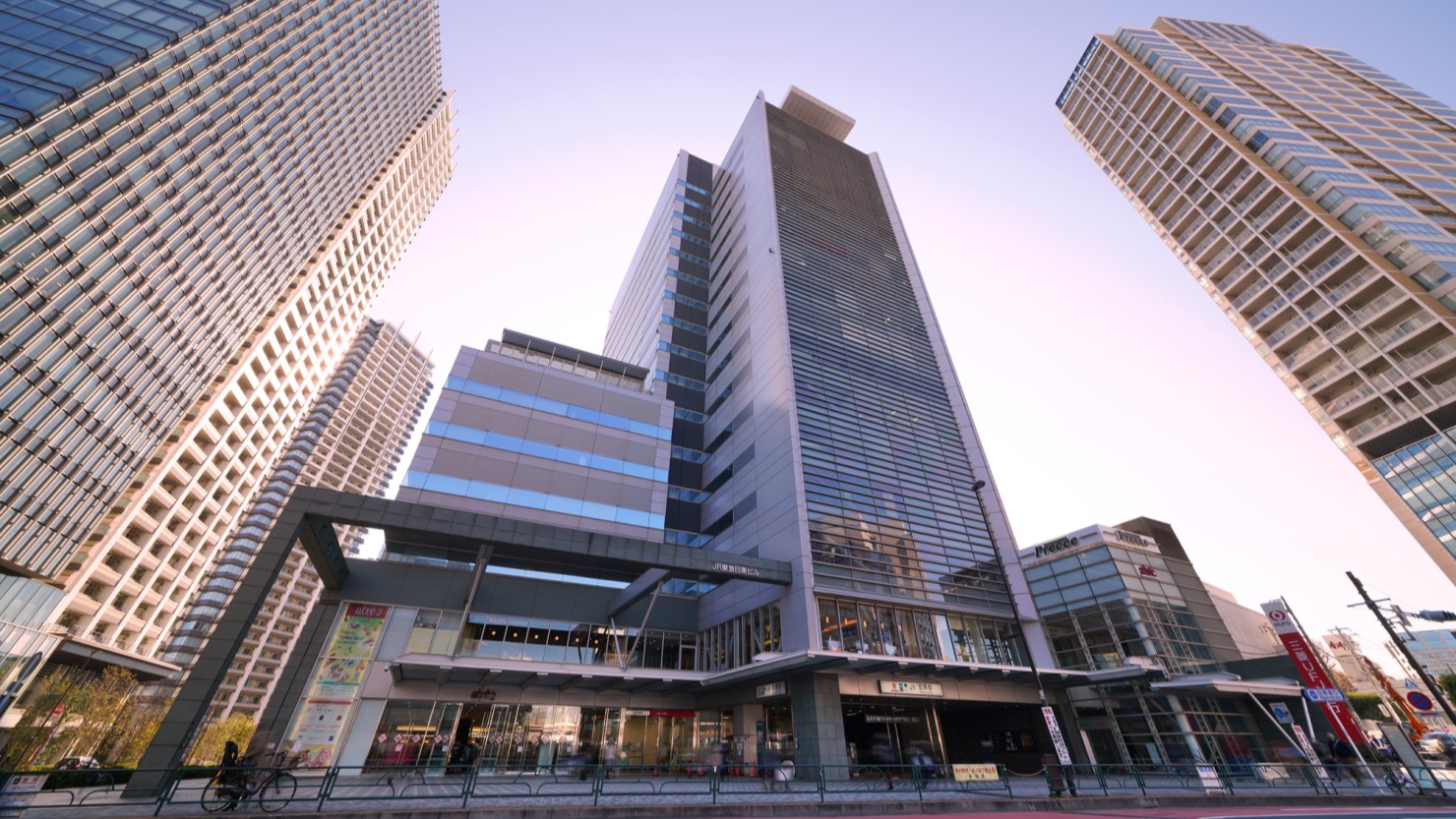 目黒駅前の様子