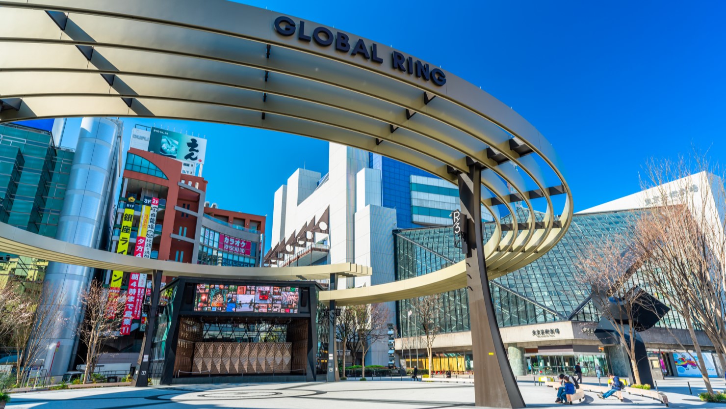 池袋西口公園野外劇場グローバルリングシアター