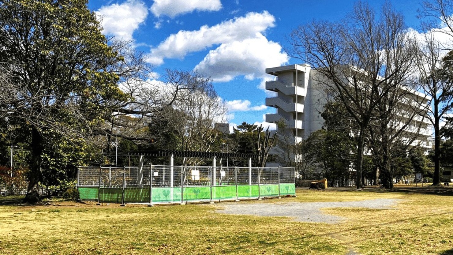西千葉駅公園 ⓒ エミール