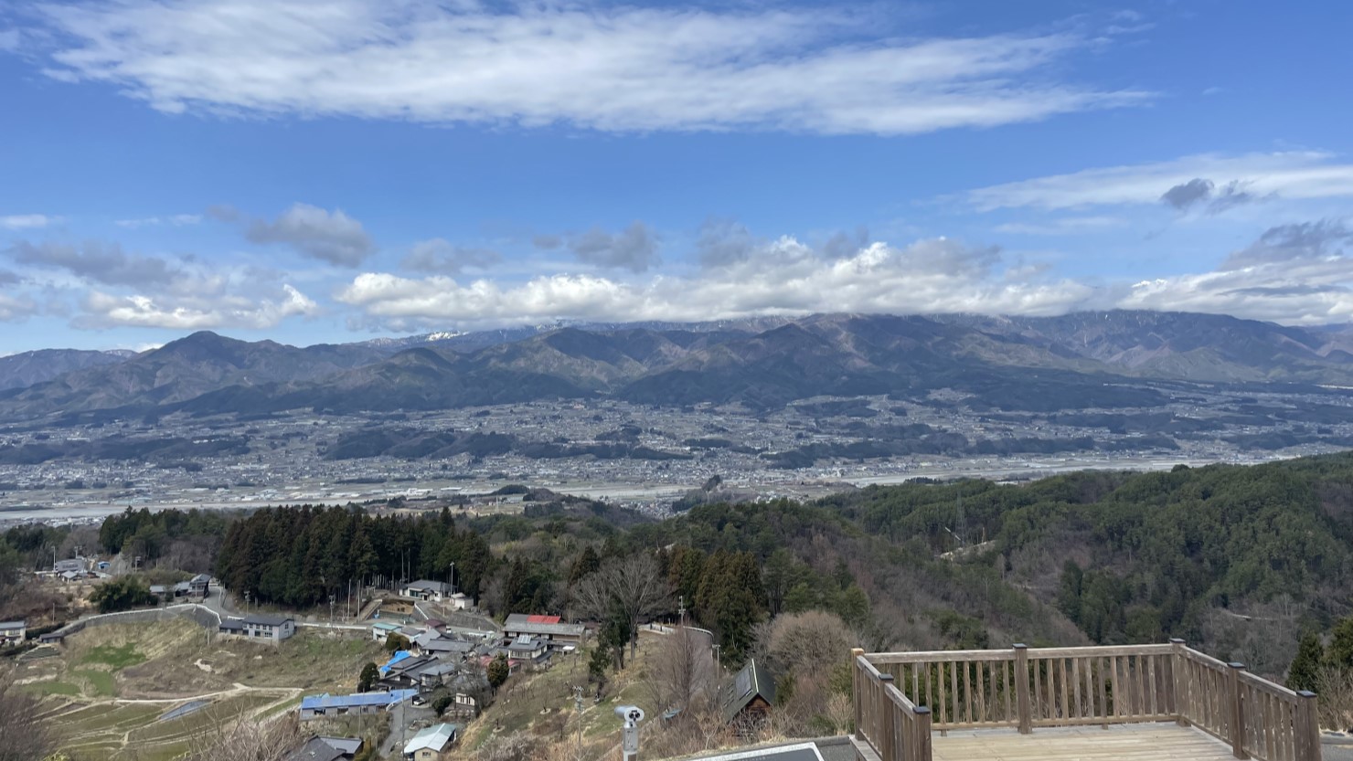 福島てっぺん公園から望む飯田