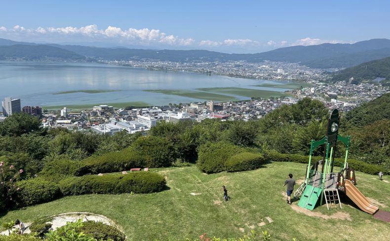 諏訪市への移住ってどう？住みやすさや魅力、ファミリーにおすすめのスポットを紹介