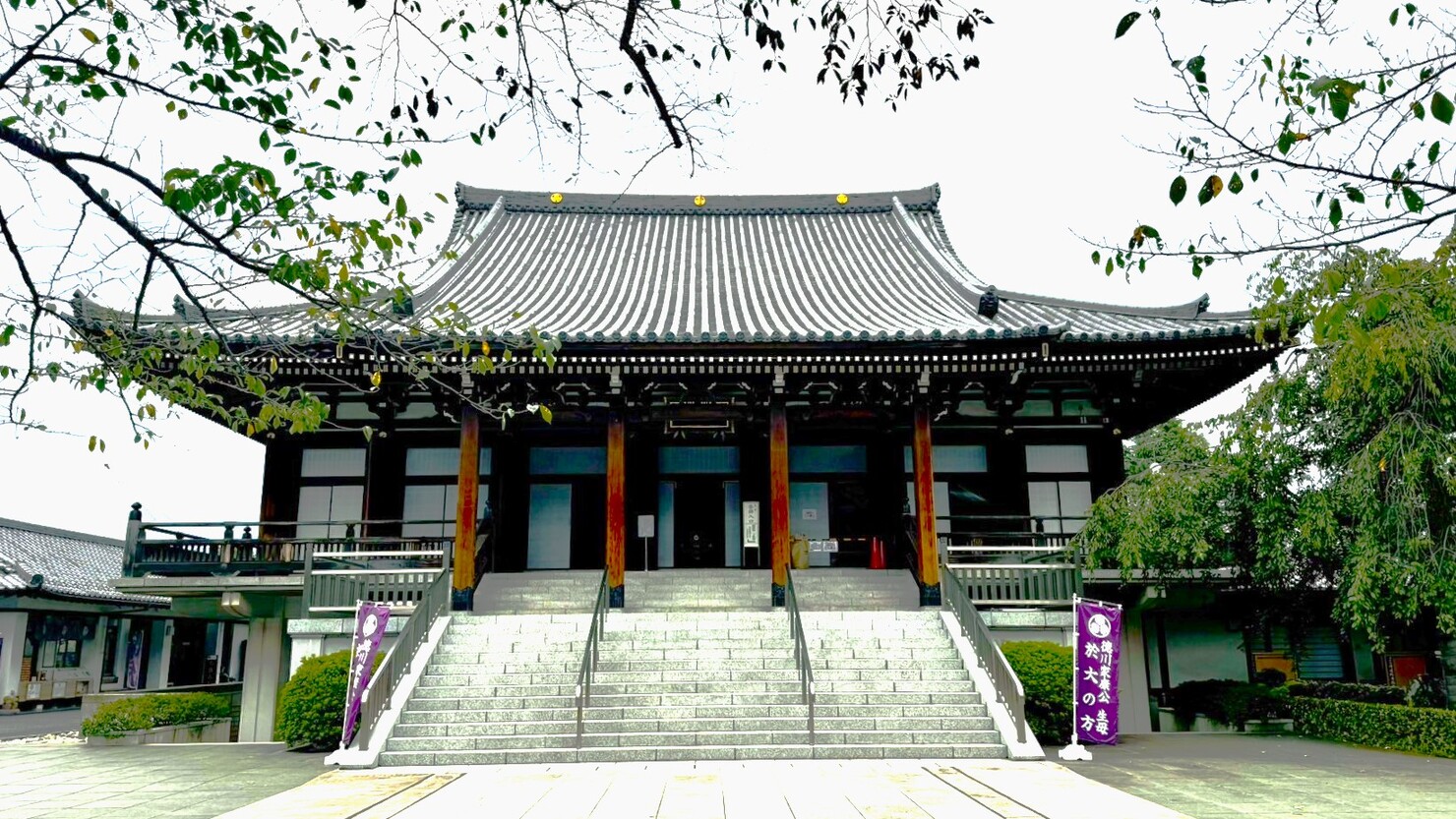 傳通院　© 三日月