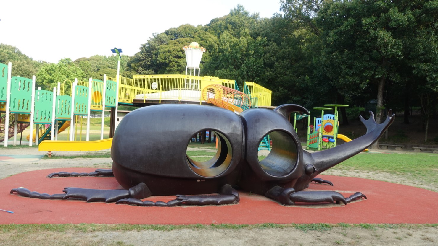 赤塚山公園の遊具