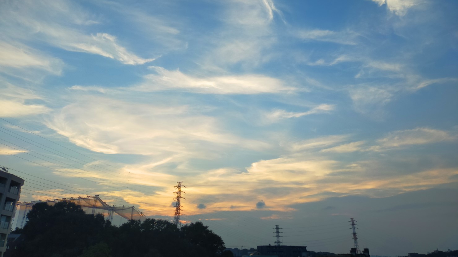 梶が谷駅周辺は見晴らしがよく空がきれい（朝焼け）