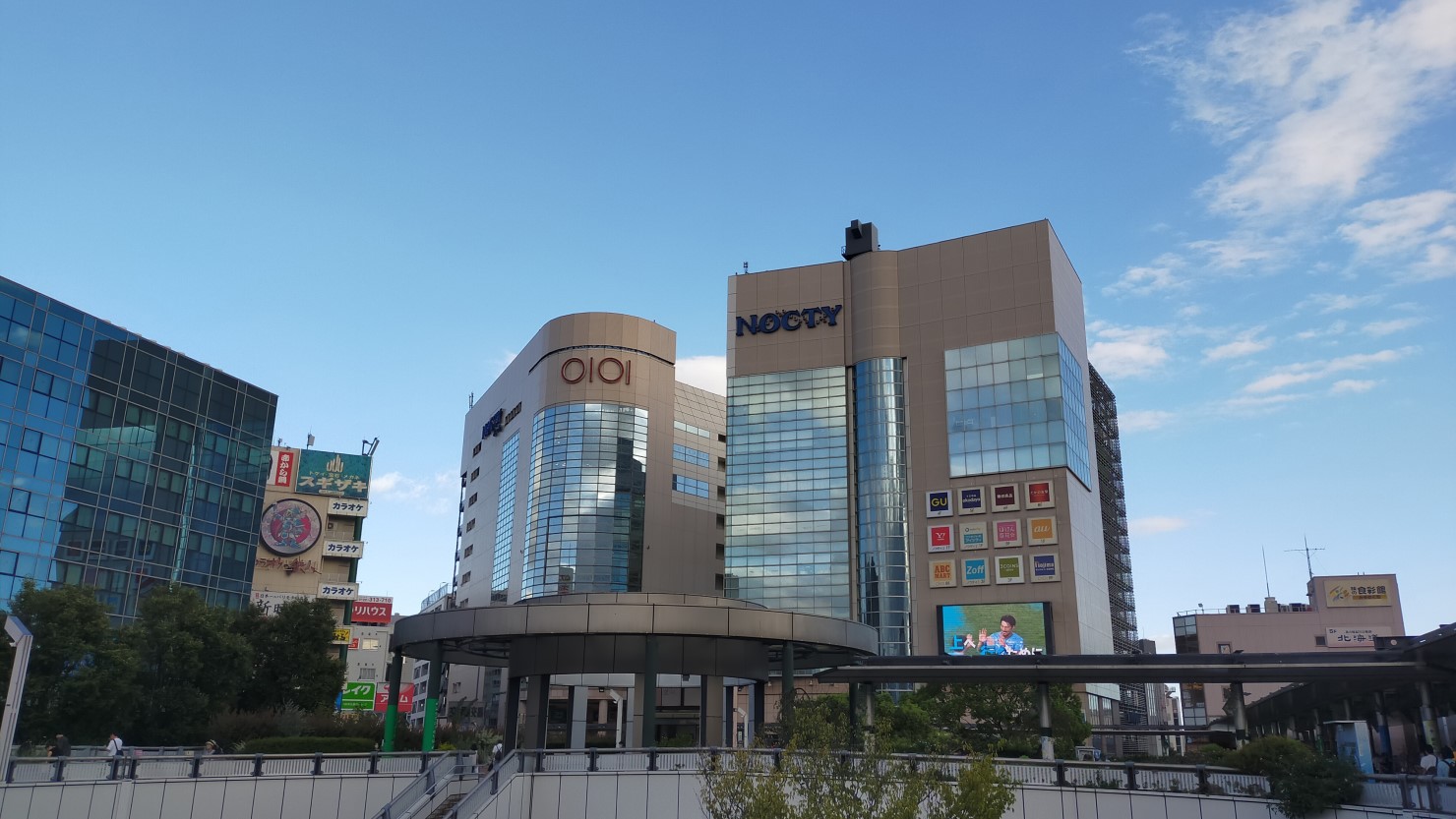 溝の口駅前の様子