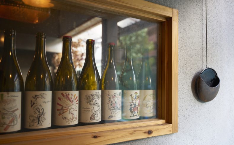 大阪池田『GROW IKEDA』。 枠にとらわれない楽しい料理とお酒が並ぶ、路地裏の小さなお店