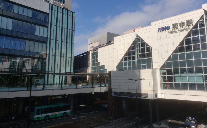 東京都「府中市」での子育て体験談。自然豊かで利便性もよい街の子育て支援情報やおすすめエリアを紹介