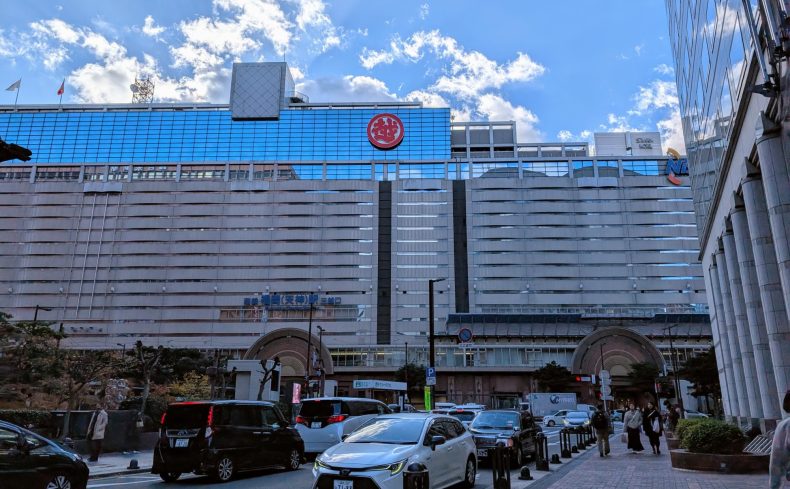福岡市「天神駅」周辺は歴史と文化を感じる街！おすすめの散歩・ウォーキングスポットをご紹介