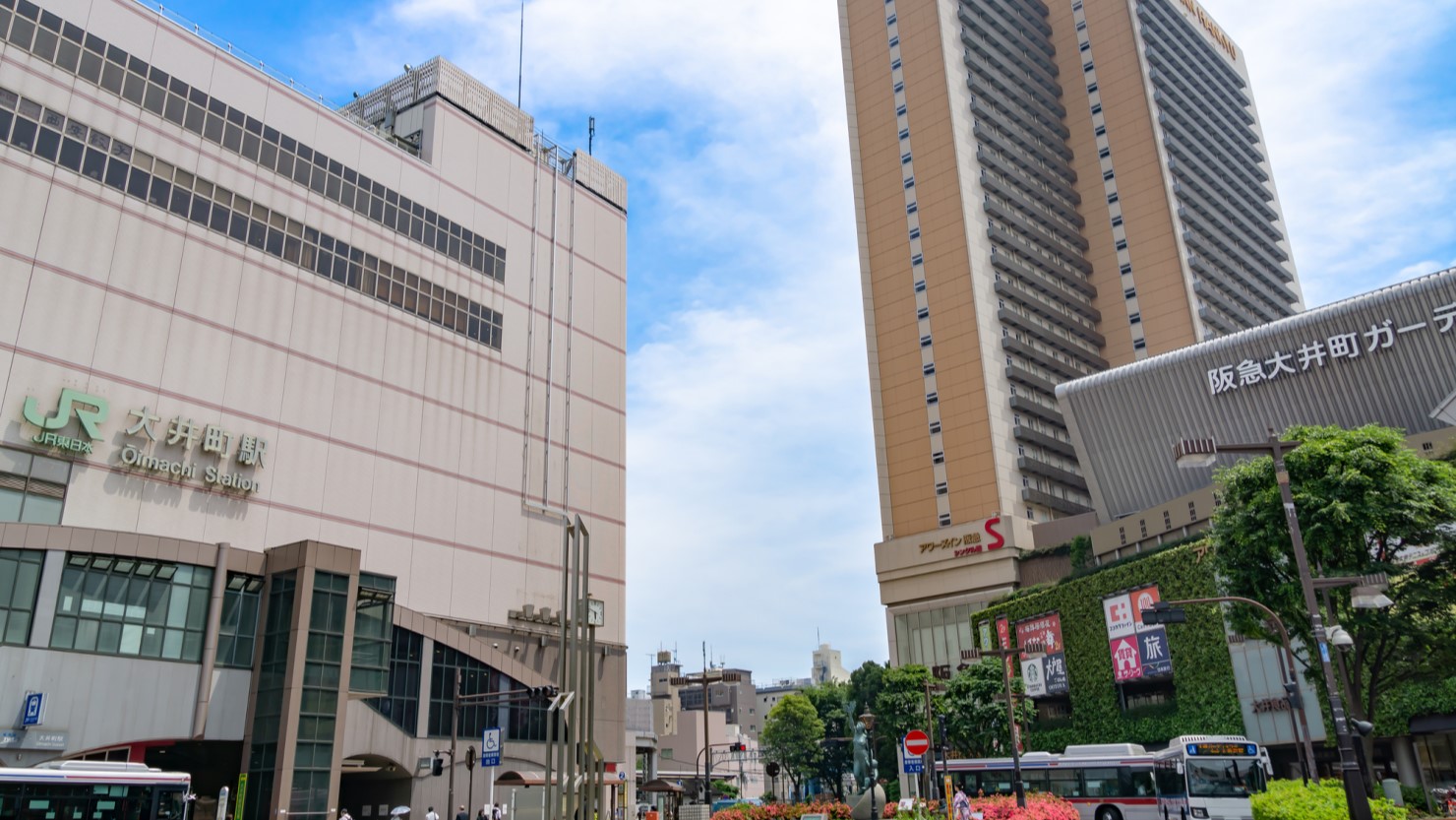 大井町駅の駅前風景