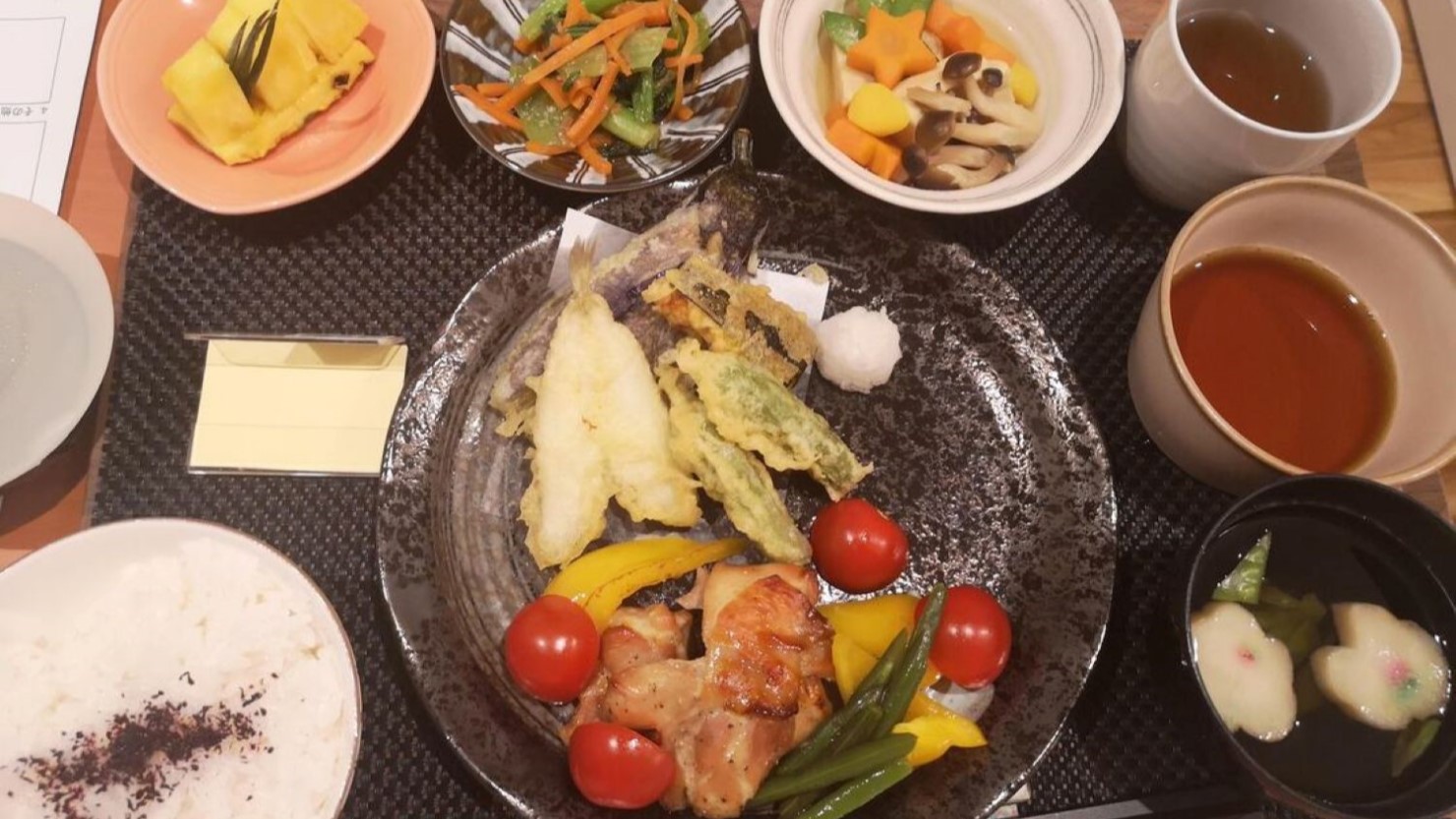 産後ケア利用時の食事(あらかわレディースクリニック)